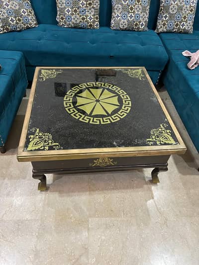 Center table