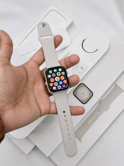 Apple Watch Series 8