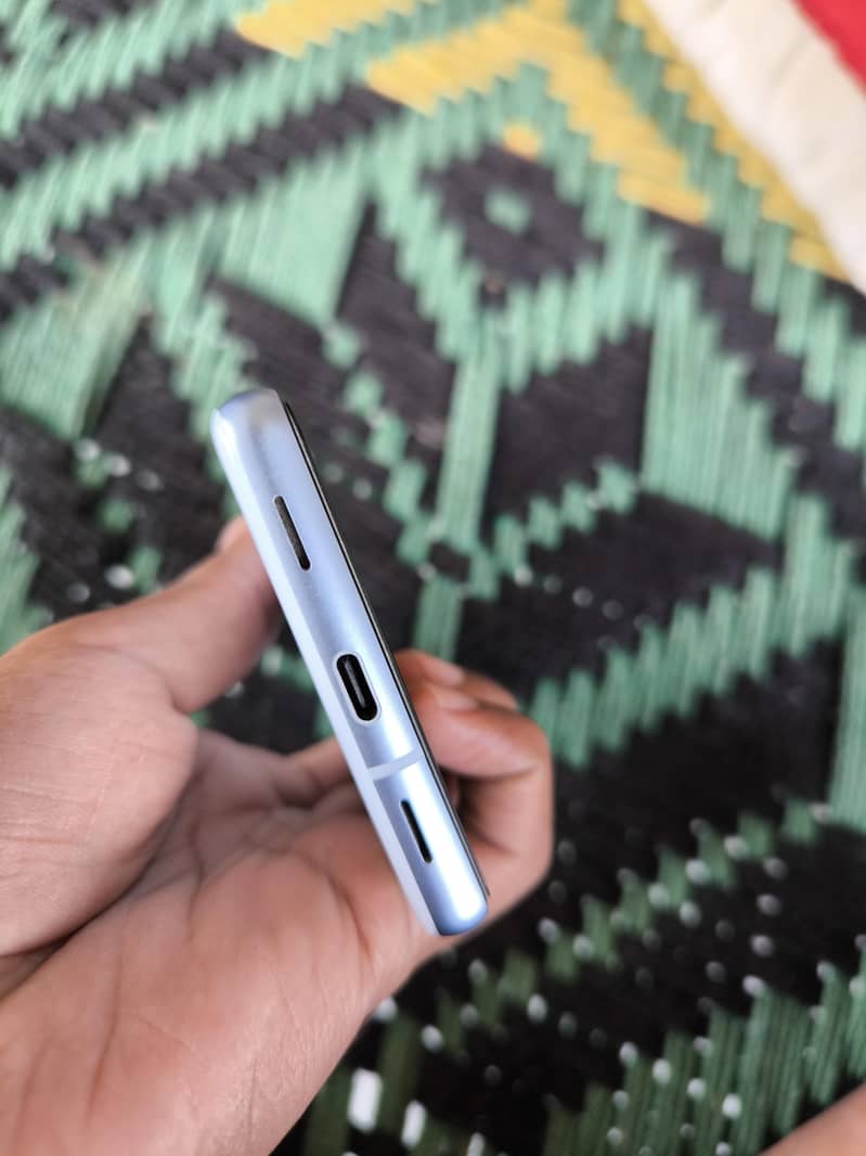 Google pixel 7a 3