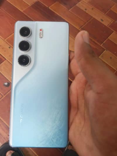 Tecno CAMON 40 Pro complete box charger