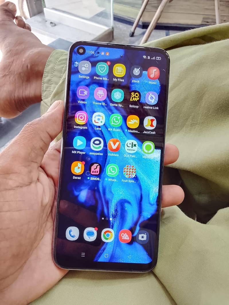 Realme C17 4