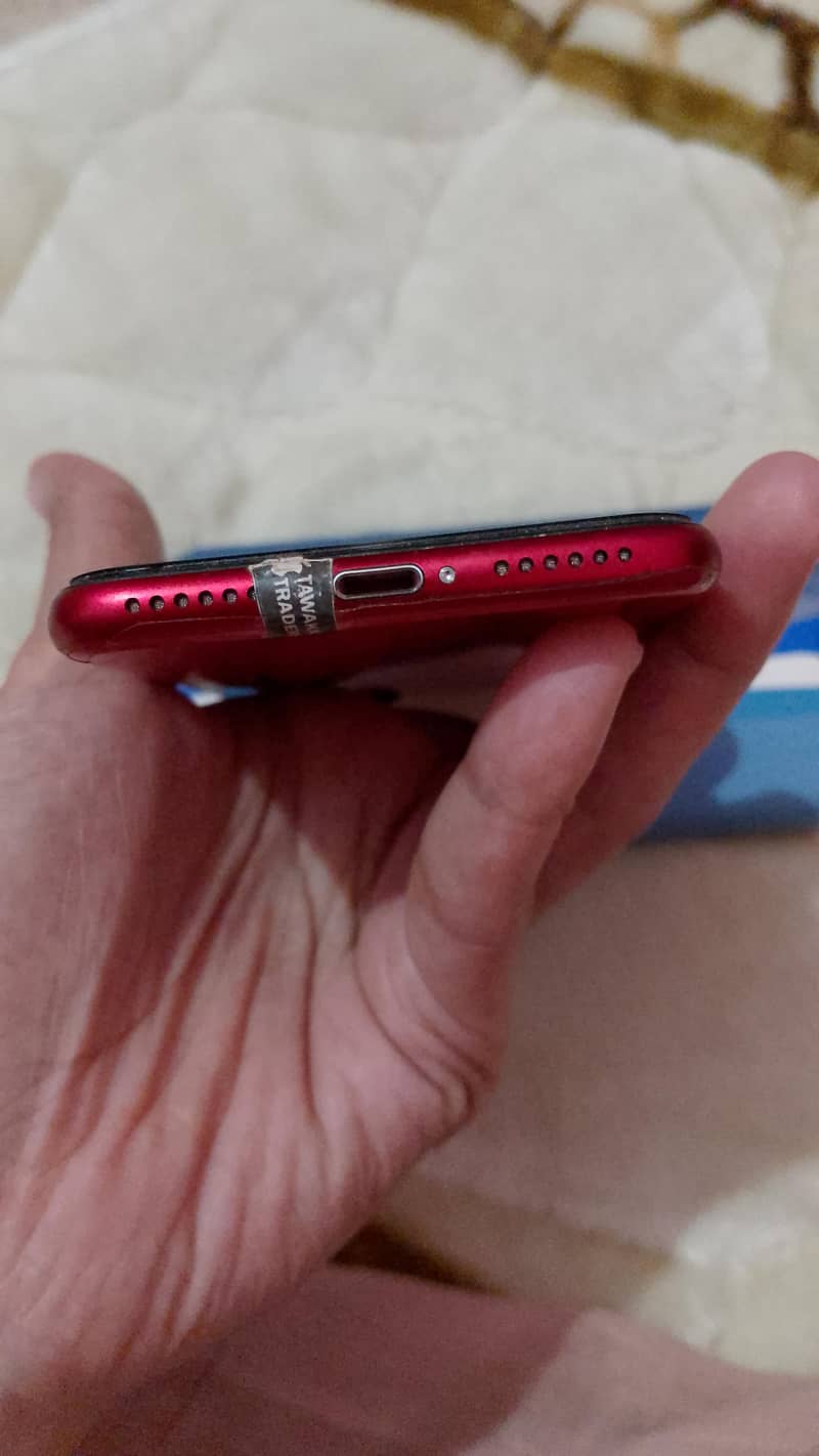Apple iPhone SE 4