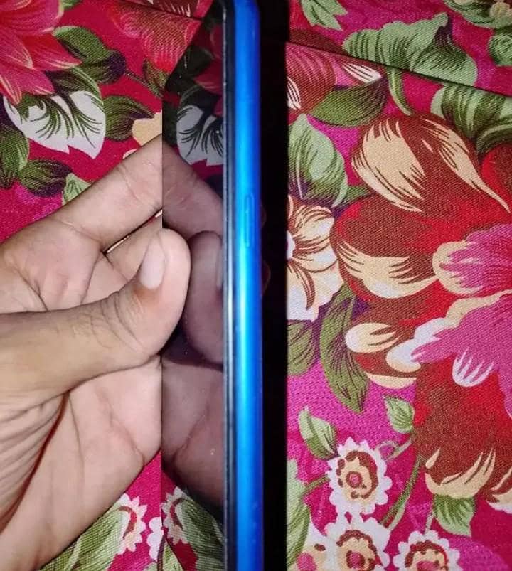 Realme C2 1