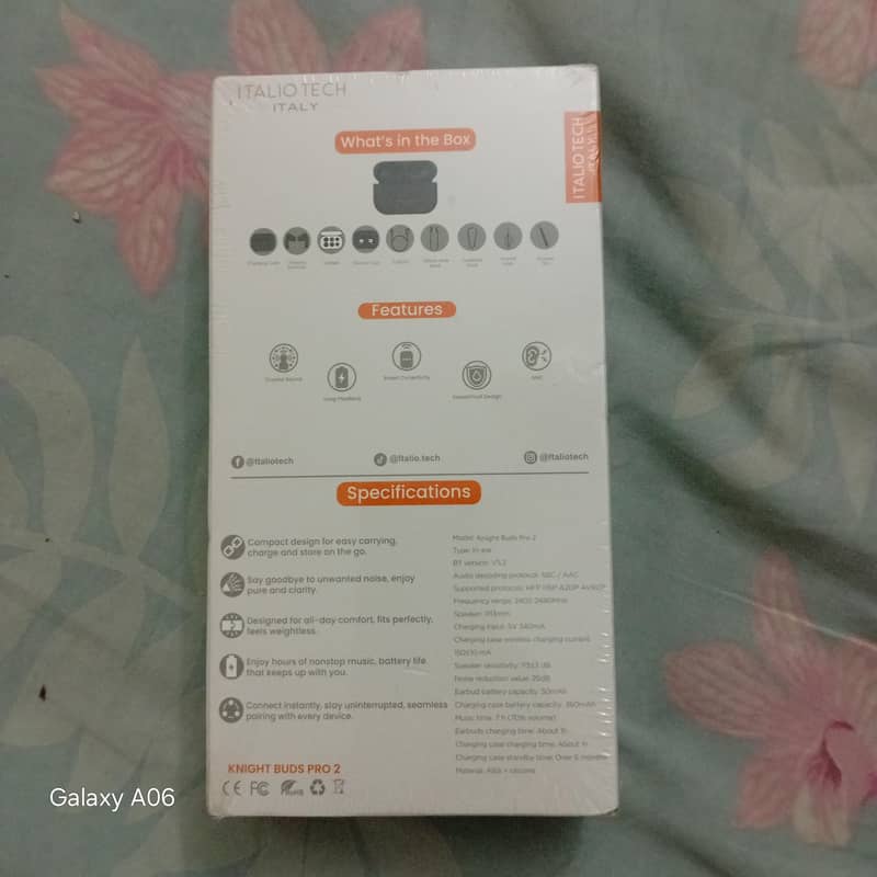 Earbuds 1