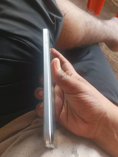 Infinix Hot 30 Play