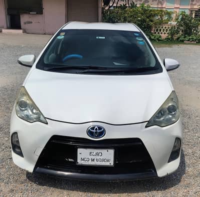 Toyota Aqua 2012