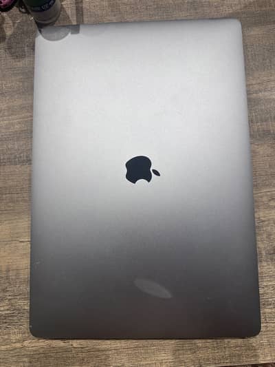 Macbook pro 19