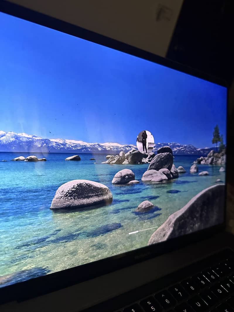 Macbook pro 19 2