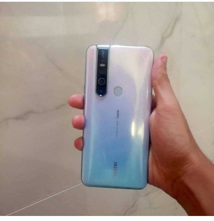 Tecno CAMON 15 Pro 0