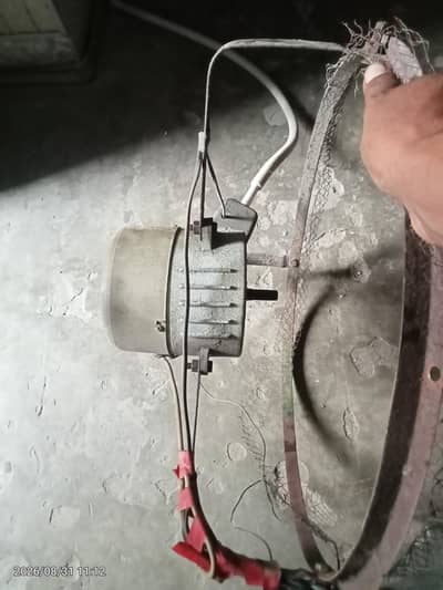 exhaust fan cooler