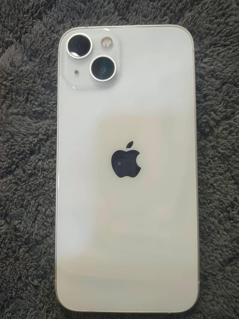 Apple iPhone 13 0