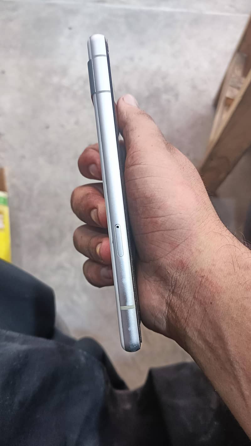 Google Pixel 7a 4