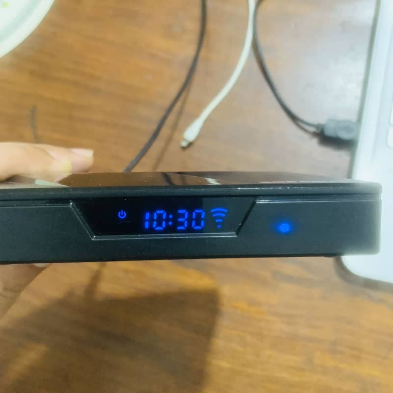 MX10 Max 2