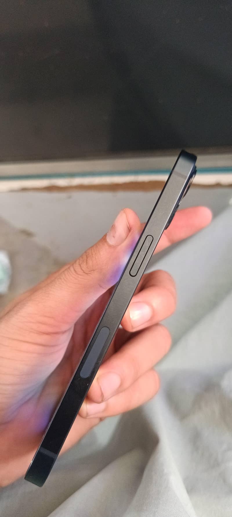Apple iPhone 13 3