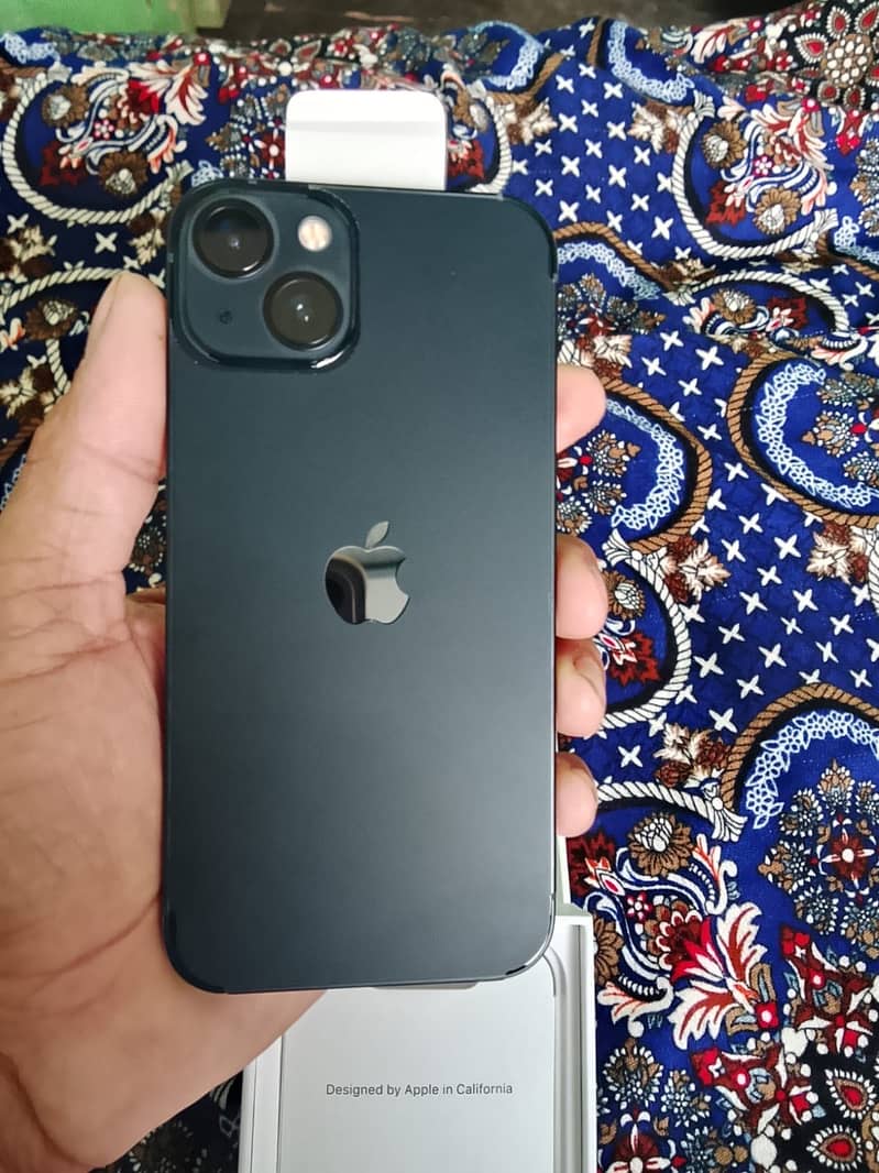 Apple iPhone 13 3