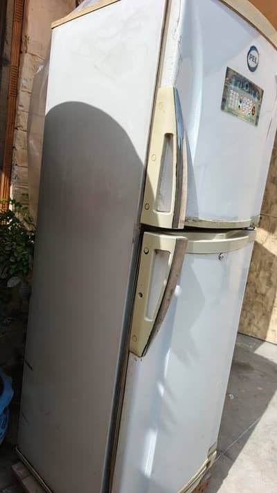 PEL Refrigerator — Excellent Cooling Lightly Used