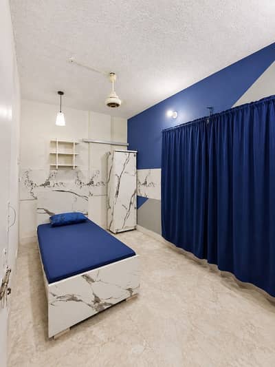 Boys Hostel besides Ziauddin university Hospital-North