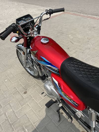 Honda 125 24 model