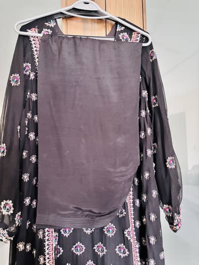 Fancy shefon 3 piece suit