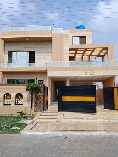 1 kanal single story house available for sale