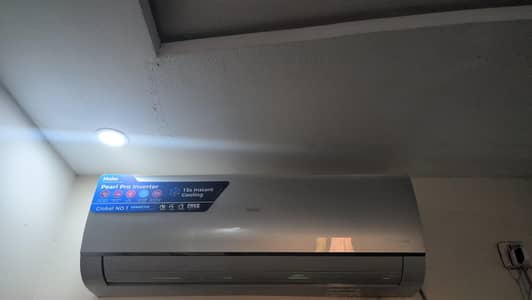 1.5 ton AC clean condition less than a year used