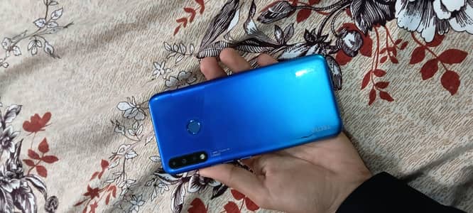 Tecno Spark 4