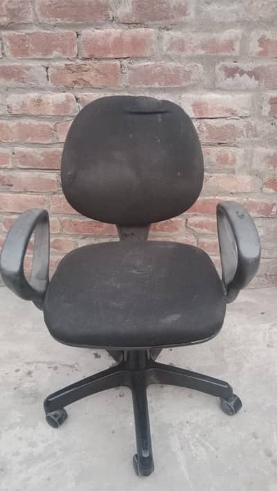 chair urgent sale