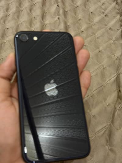 Apple iPhone SE