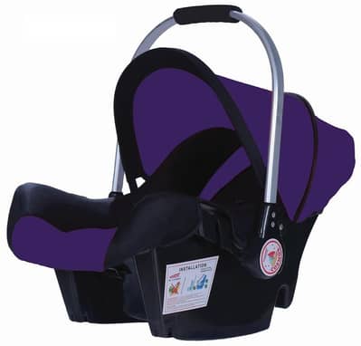 stylish baby carry cot with free delivery in 10 by 10 condition
