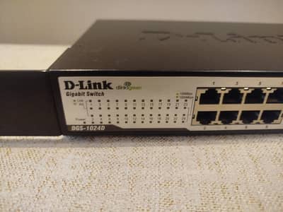 D-Link 24-Port Gigabit Net Switch (DGS-1024D) - Excellent Condition
