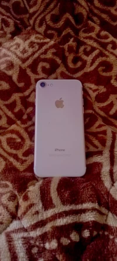 Apple iPhone 7