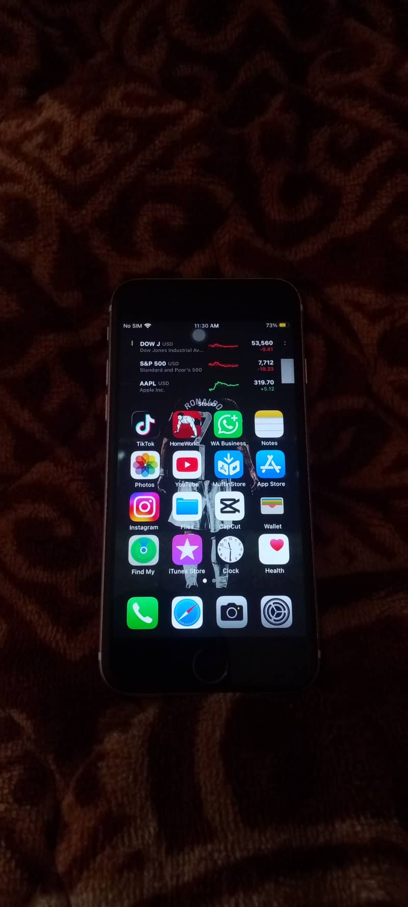 Apple iPhone 7 4