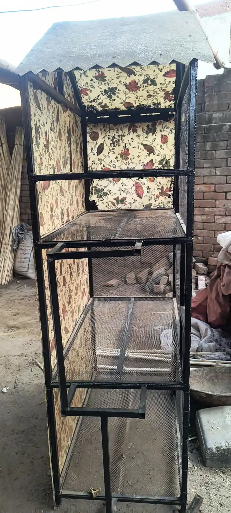 Cage for Sale — photo 4