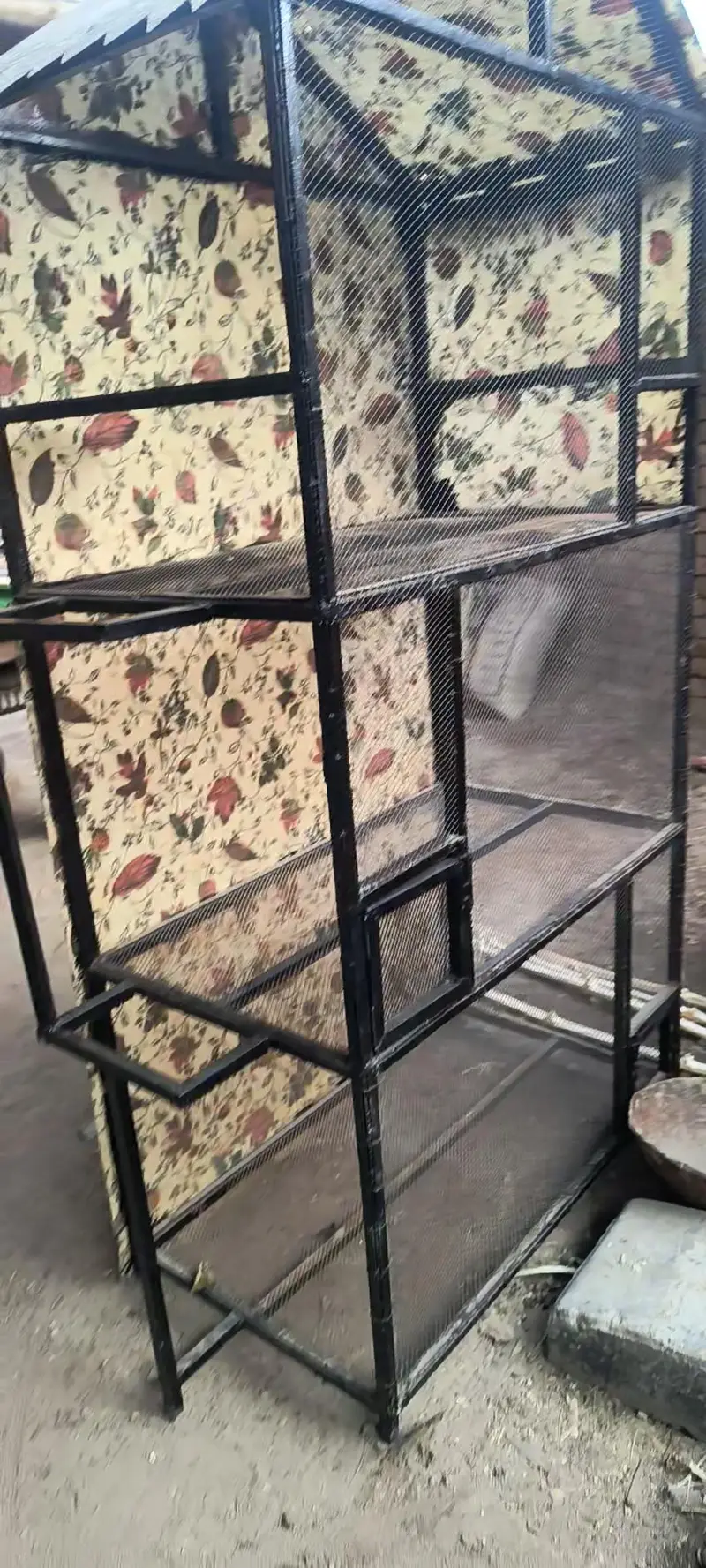 Cage for Sale — photo 5