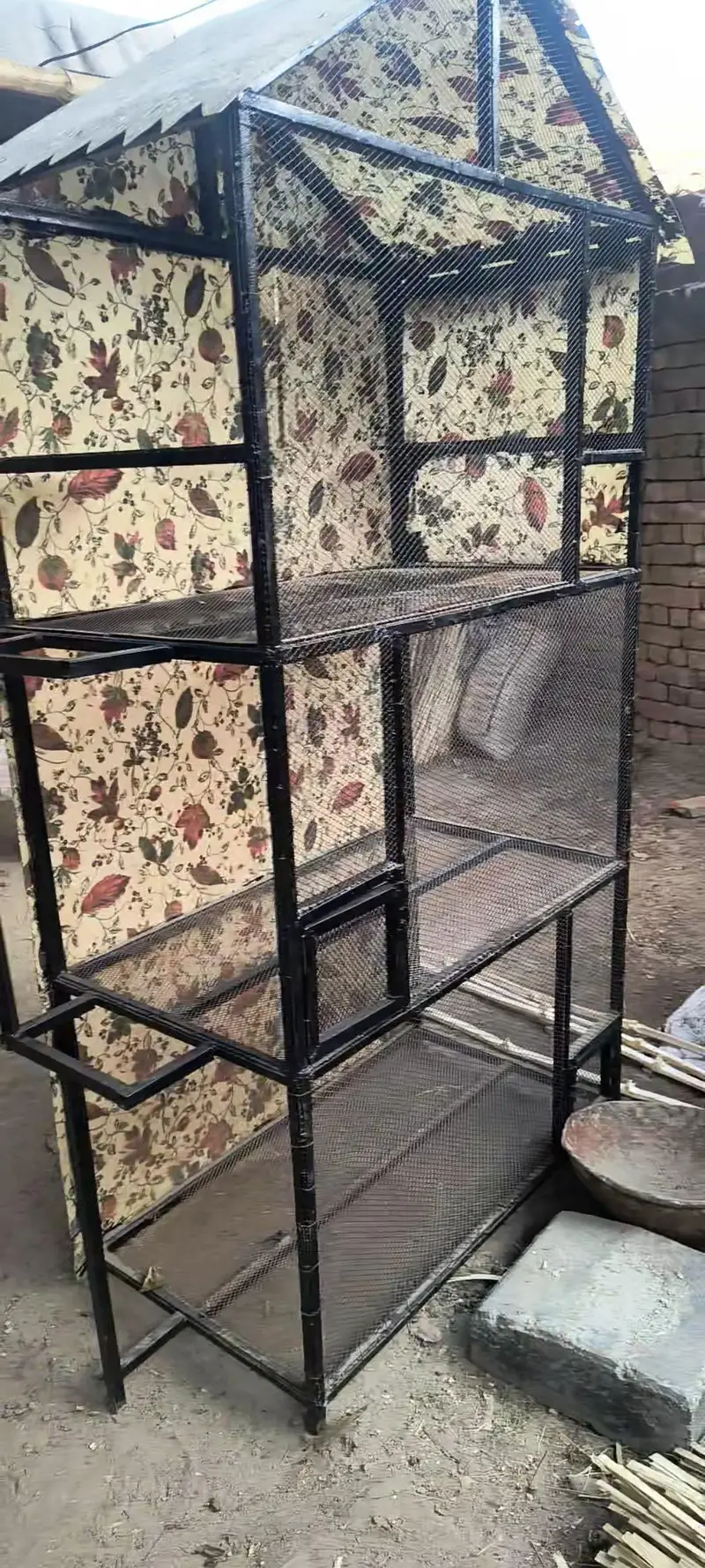 Cage for Sale — photo 6