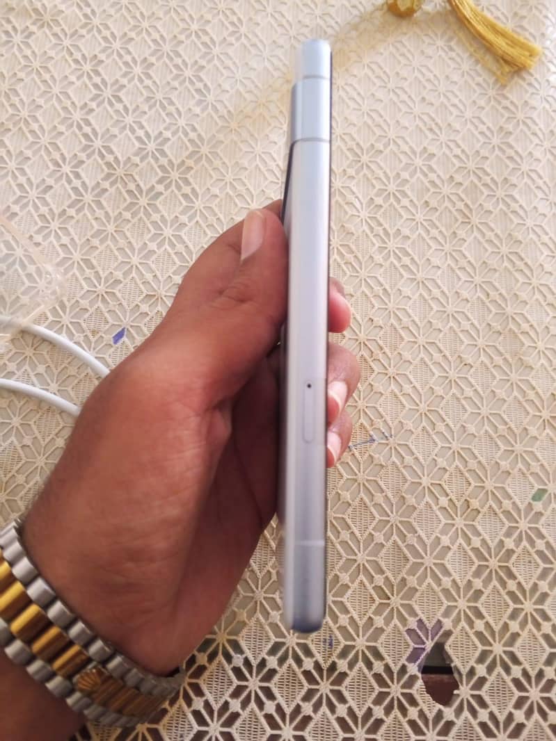 Google Pixel 7a 2