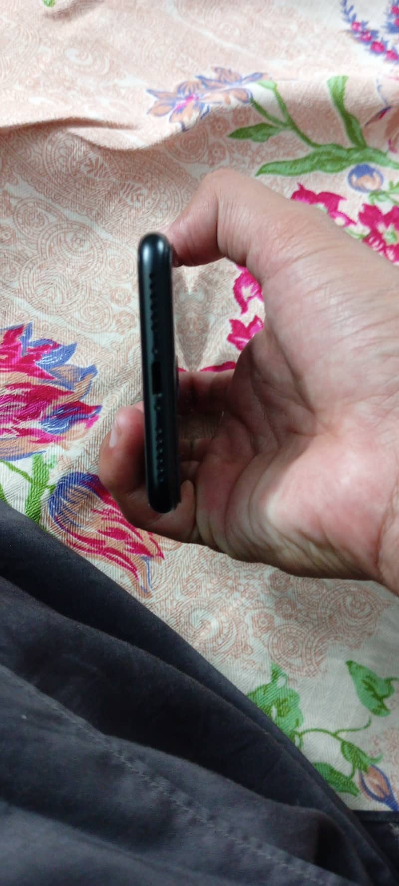 Apple iPhone SE 4