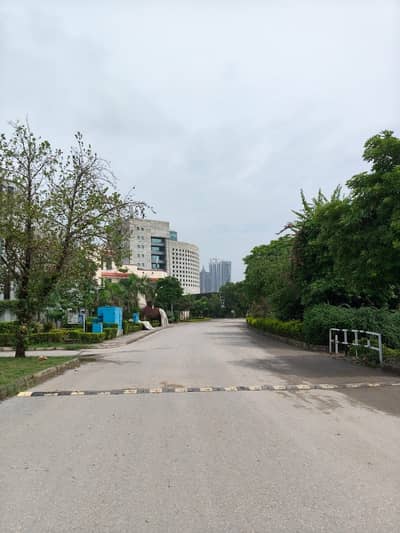 8 marla commercial plot available for sale in DHA phase 2