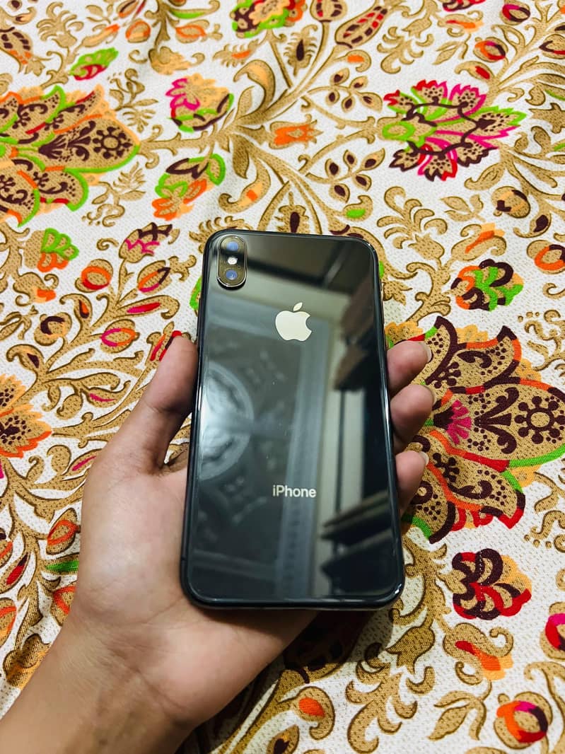 Apple iPhone X 0
