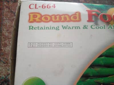 Food Warm and cold. New .