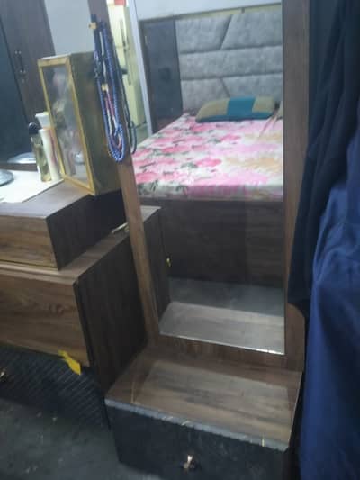 King size bed Turkish almari or dressing, side tables