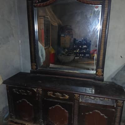 dressing table