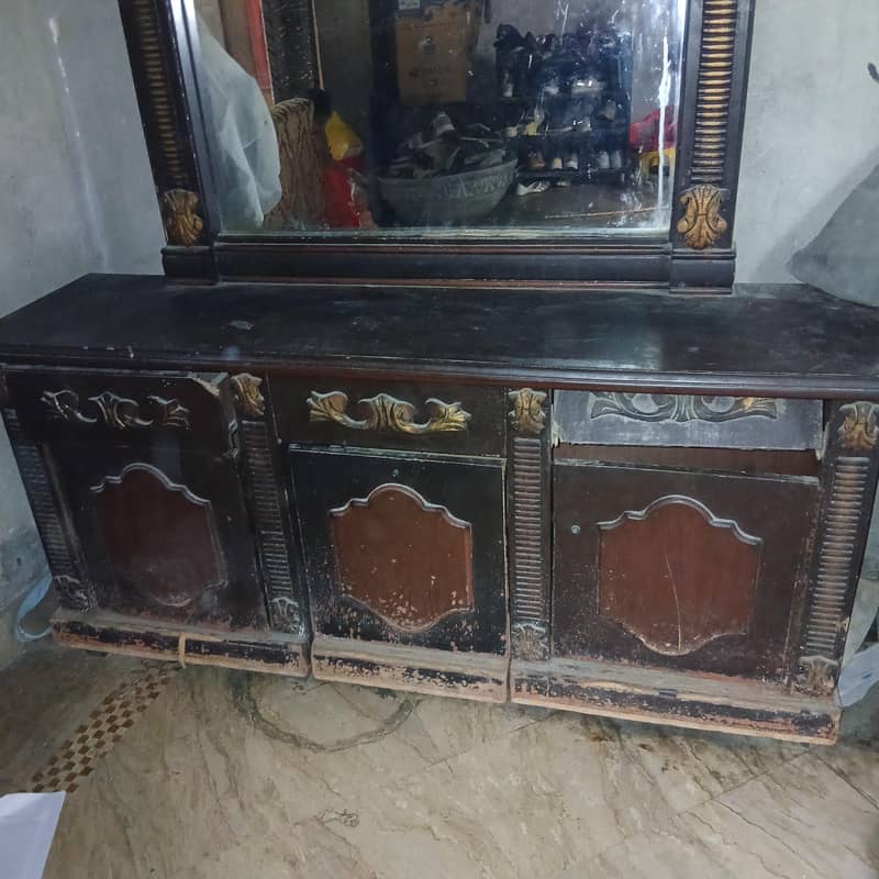 dressing table 1