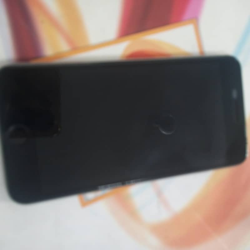 Apple iPhone 6 Plus 1
