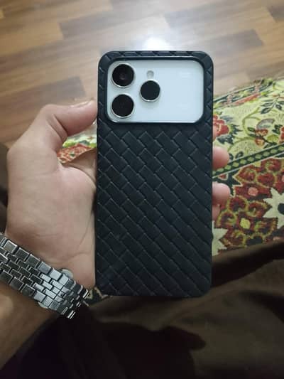 Tecno spark 40 available