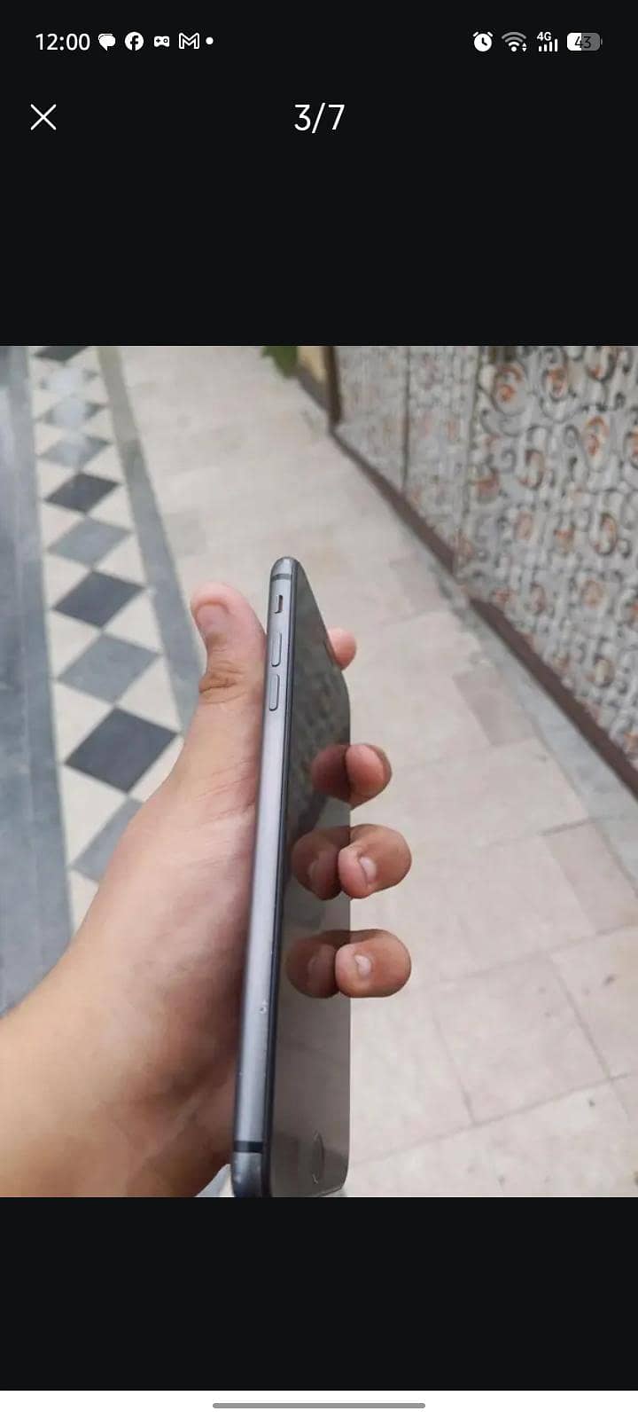 Apple iPhone 8 Plus 2