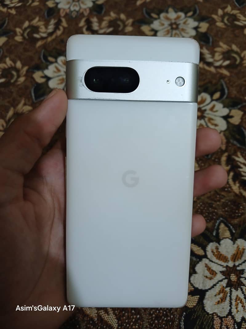 Google Pixel 7 5