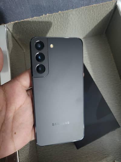 Samsung Mobile S22