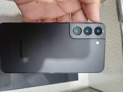 Samsung Mobile S22
