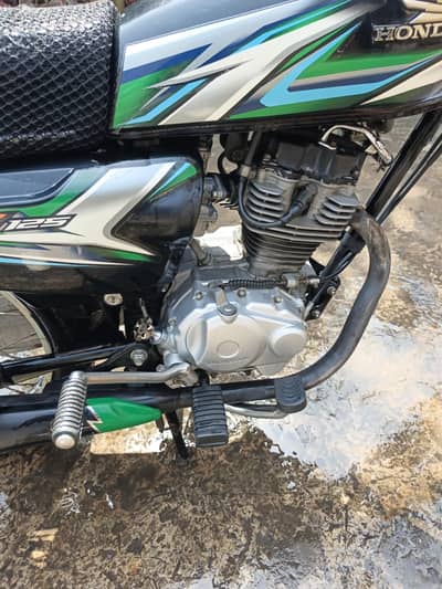Honda 125 Total Genuine